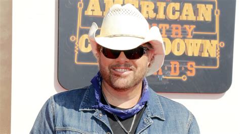 toby keith reveals country comes to town 2021 2022 tour dates 106 9 fm the ranch