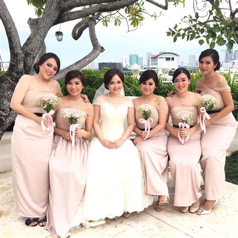 Seragam Bridesmaids Terbaik Yang Bisa Ditiru Elegan