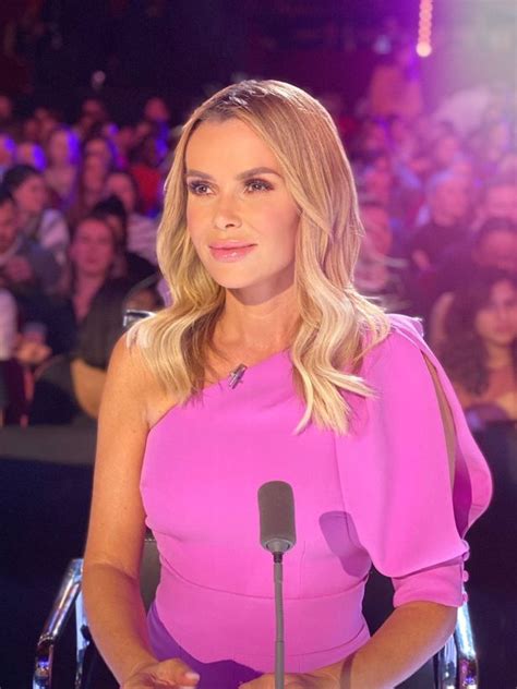Bgt Star Amanda Holden Leaves Fans Bewildered With New Look As Her