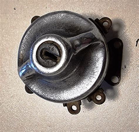 Harley Davidson ignition switch | Dutch Lion Motorbikes