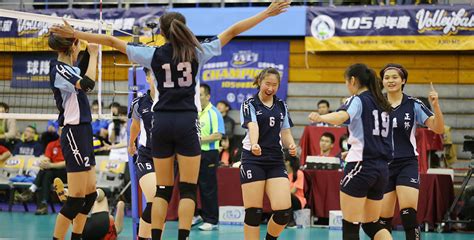 世界女排聯賽（英語：fivb volleyball women's nations league，英文簡稱：vnl），或稱國家女排聯賽，是國際排聯（fivb）舉辦的一年一度大型世界級女子排球比賽，首屆賽事於2018年舉行，取代已舉辦25年的世界女排大獎賽。 SSU大專學生運動網 - 女一級決賽 台師大女排問鼎7連后 正修想擋路