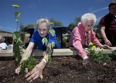 Therapy Program Helps Patients Find Healing In The Garden