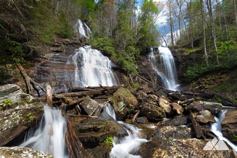 7 Short But Great Georgia Waterfall Hikes Under 2 Miles