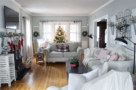 Cozy Christmas Living Room And Porch Tour — Aratari At Home