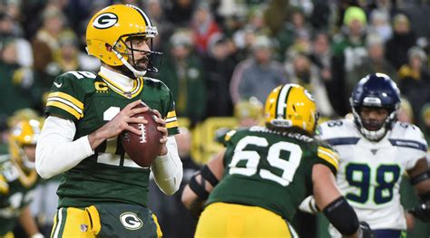 Aaron charles rodgers (born december 2, 1983) is an american football quarterback for the green bay packers of the national football league (nfl). Aaron Rodgers is a Steal in Fantasy Football for 2020 ...