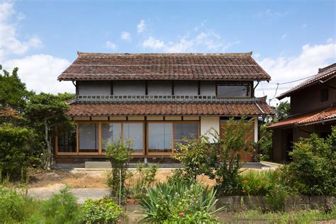 20 Spectacular Asian Home Exterior Designs Youll Adore