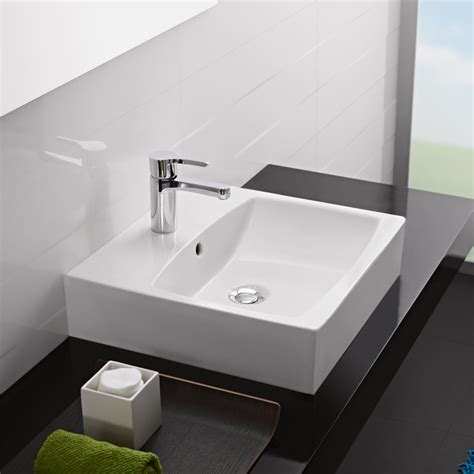 Round, oval, rectangular and square bathroom sinks are common options or you can customize a design of your own. Bathroom Sinks in Toronto by Stone Masters