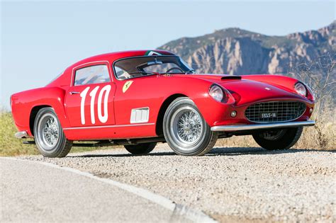 Apparue en 1956, la ferrari 250 gt berlinetta « tour de france » est le fruit des carrossiers pinin farina et scaglietti 25. 1958 Ferrari 250 GT Tour de France Alloy Berlinetta Classic Drive | Automobile Magazine