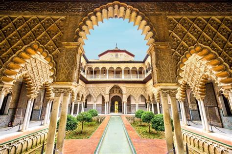 Must See Attractions In Seville