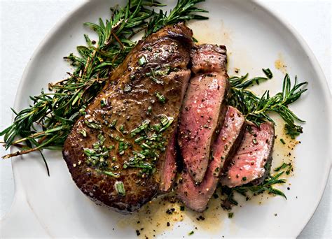 Steak types filet mignon (tenderloin; 1 steak, 3 sauces | Woolworths TASTE