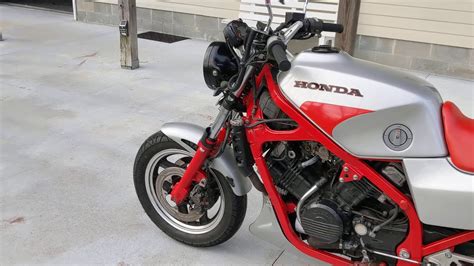 The picture is the actual item for sale and unlike some sellers we make all edges visible. 1985 Honda VF700F INTERCEPTOR FOR SALE - YouTube