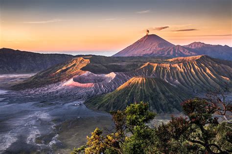 Hd Mount Bromo Indonesia Sunset Landscape Volcano Download Wallpaper