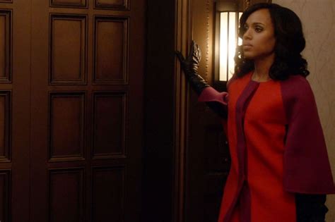 Why Olivia Pope Is Suddenly Wearing Bold Colors On Scandal
