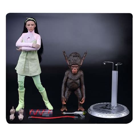 Lost In Space Judy Robinson With 3rd Season Outfit 1 6 Scale Figure