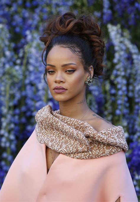 October 2 Rihanna Attends Dior Fashion Show During Paris Fashion Week