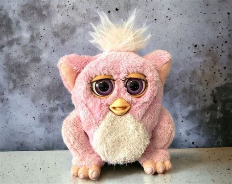 Vintage 2005 Furby Baby Pink With Pink Eyes Emoto Tronic Tiger