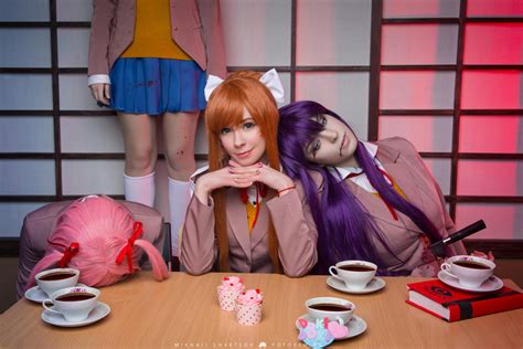 Characters Come To Life With Doki Doki Literature Club Cosplay