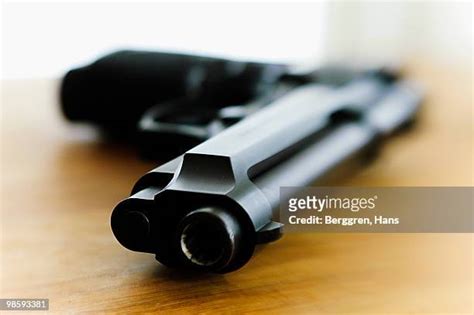 Handgun Table Stock Fotos Und Bilder Getty Images