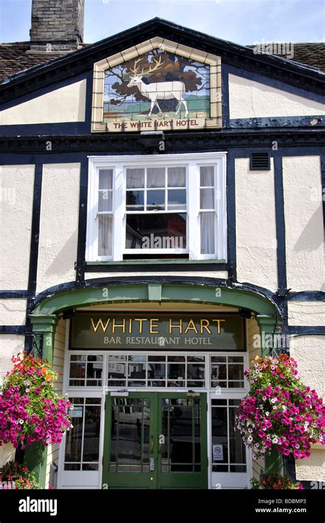 White Hart Hotel Hi Res Stock Photography And Images Alamy