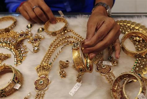 Chinese Meet Gold Jewelry Exporters Financial Tribune