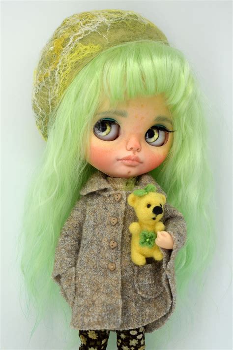 Custom Blythe Doll Ooak Tbl Mohair Hair Reroot In 2020 Blythe Dolls