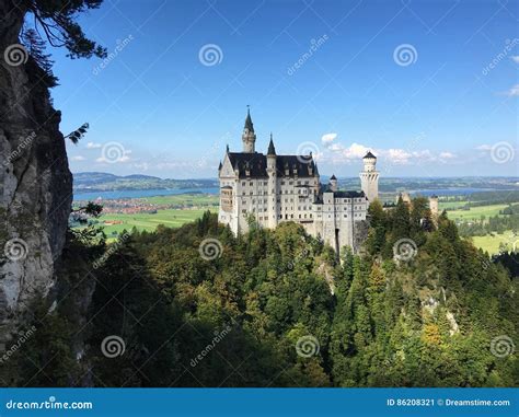 Neuschwanstein Castle Stock Image Image Of Beautiful 86208321