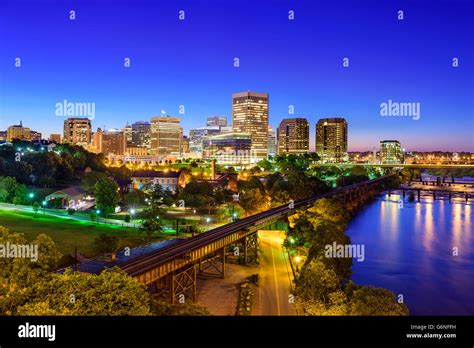 Richmond Virginia Usa Downtown Skyline Stock Photo Alamy