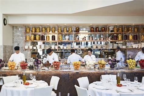 Being at this place, taste good sea bass, lobster salads and roasted chicken. La Petite Maison Miami, The Hot Restaurant in Town ...