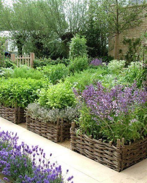Practical Backyard Herb Garden Arrangement Ideas Vegetable Garden