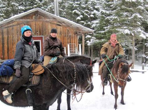 Randonnée équestre Au Canada Quebec Randonnee De Fin Dannee Cap Rando