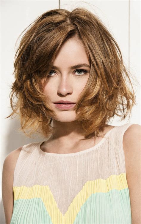 Fashionable Haircuts For Medium Hair 2023 Photo Gallery Of Hairstyles