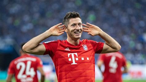 Robert lewandowski is a famous polish professional footballer who plays for the bayern munich football club and also the poland national team, where he serves as the captain. Bundesliga | Why Robert Lewandowski should win this year's Best award by FIFA