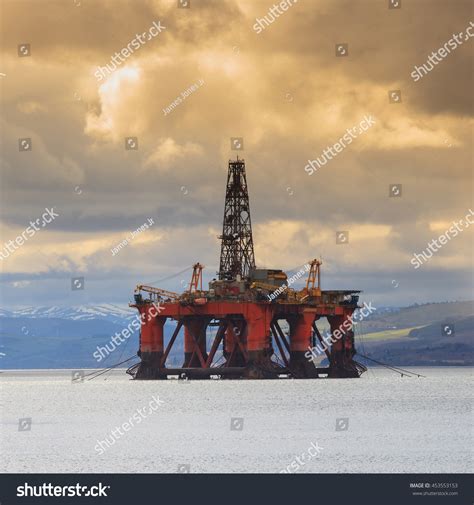 Semi Submersible Oil Rig Cromarty Firth Stock Photo 453553153