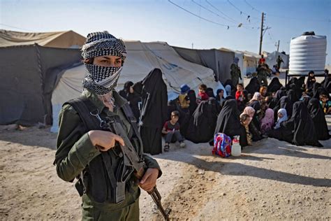Iraq Repatriates 145 Families From Syrias Al Hol Camp