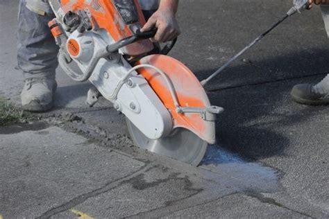 How To Cut Concrete Pavers Azbizpros