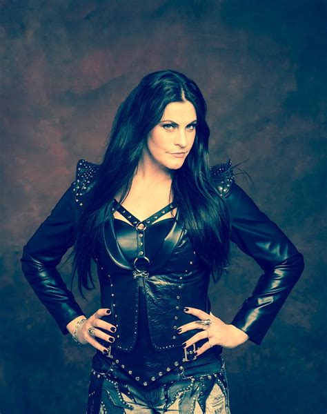 She's probably best known as the lead singer of the symphonic metal band 'nightwish' and previously 'after forever'. Popprijs 2019 naar Floor Jansen - Eurosonic Noorderslag