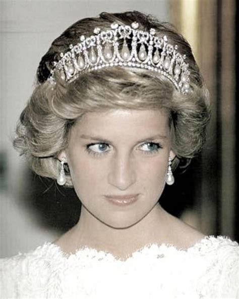 In großbritannien und den usa ist der mythos um die jung verstorbene prinzessin so etabliert, dass sie meist nur ganz. Kultur - german.china.org.cn - Verfluchte Juwelen