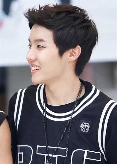 He's a dancer, rapper, songwriter, composer and producer. J-Hope Height, Weight, Age, Body Statistics - Healthy Celeb