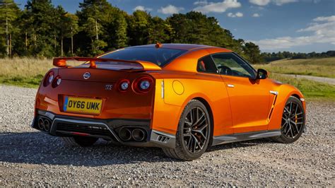 Nissan Gt R Review 2017my Gt R Driven In Uk Reviews 2021 Top Gear