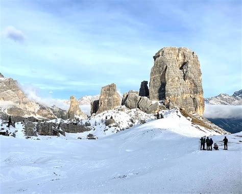 Cinque Torri In Inverno Come Arrivare Ciaspolata A Cortina Fino Al