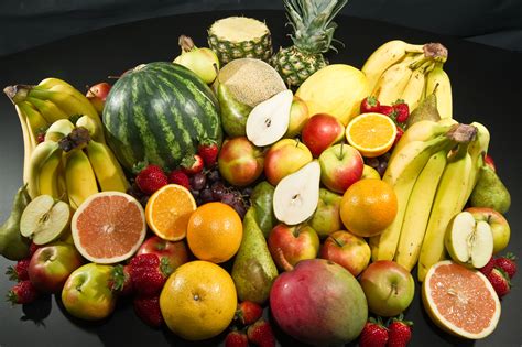 File:Culinary fruits top view.jpg - Wikipedia
