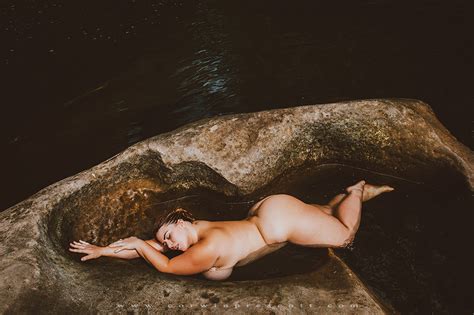 London Andrews Taking A Bath In Nature Inawe