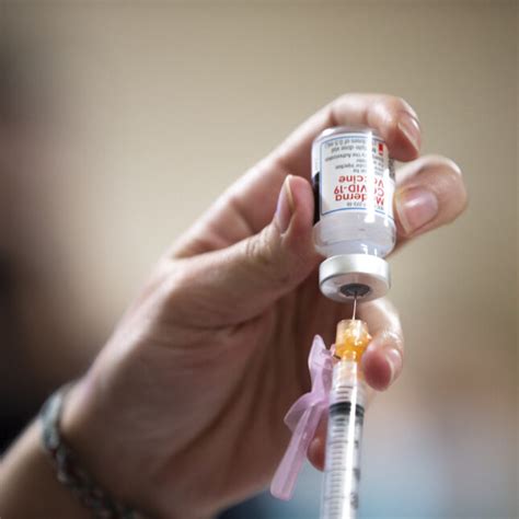 American health officials granted moderna's vaccine an emergency use authorization on december 18, 2020, for adults 18 and older. CDC reports rare allergic reactions to Moderna's Covid-19 ...