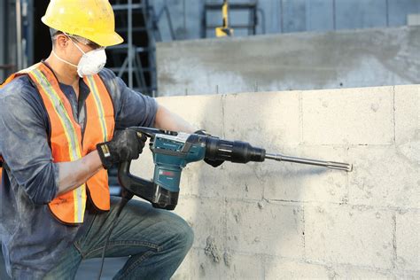 Bosch Corded 1 916 Spline Rotary Hammer Drill For Concrete And