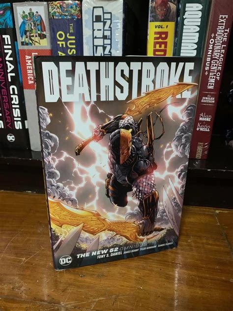 New 52 Deathstroke Omnibus Hobbies And Toys Books And Magazines Comics