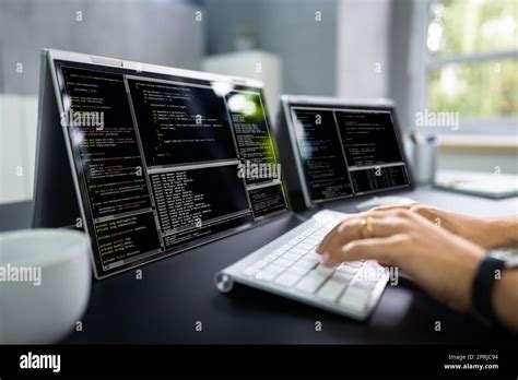 Software Programmer Hi Res Stock Photography And Images Alamy