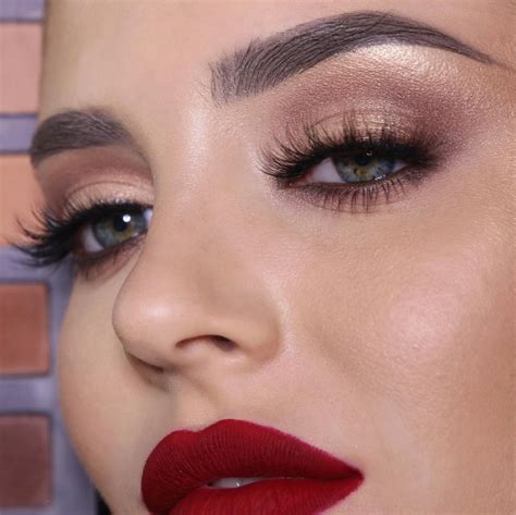 Create The Perfect New Years Eve Look With This Makeup Tutorial Beauty