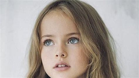 a los 10 años la niña más guapa del mundo ya es modelo profesional ideal
