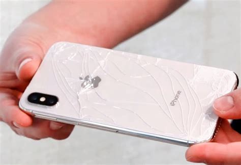 Iphone x back glass price in india. Why the iPhone 8, X, XS and XR Glass is Difficult to ...