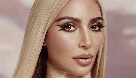 Kim Kardashian Says She S Never Had Lip Filler Here S Everything We Learned From Her Allure